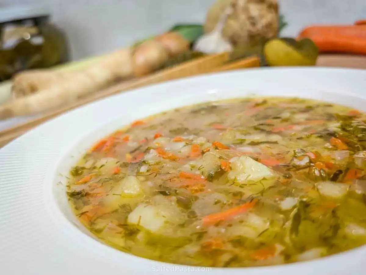 Zupa ogórkowa, która zawsze wychodzi. Kluczowe zasady